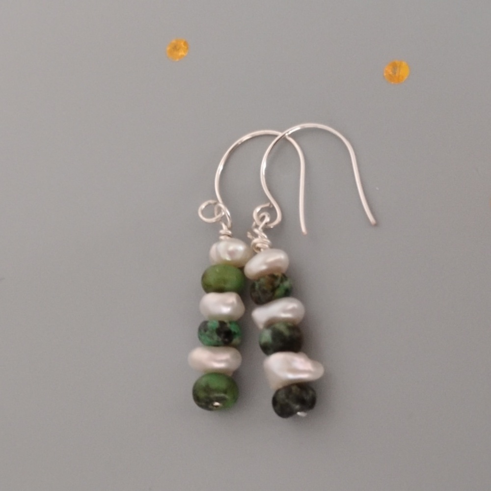 Elegant Keshi Pearl And Turquoise Earrings - Picture 6 of 7
